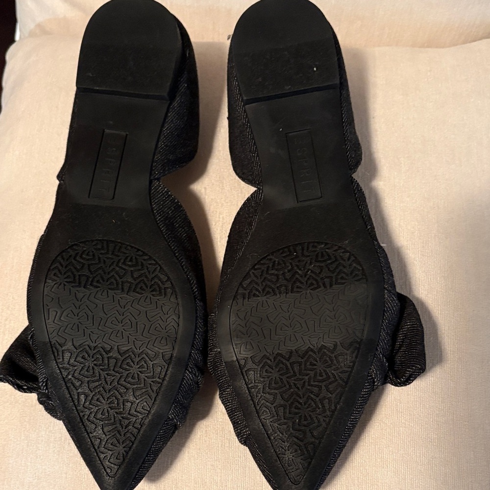 Esprit Women's Elegant Black Flats with Bow - Picture 3 of 3
